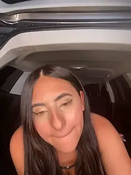 Maggiee_1 webcam
