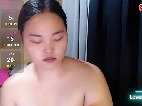 _Lylia webcam