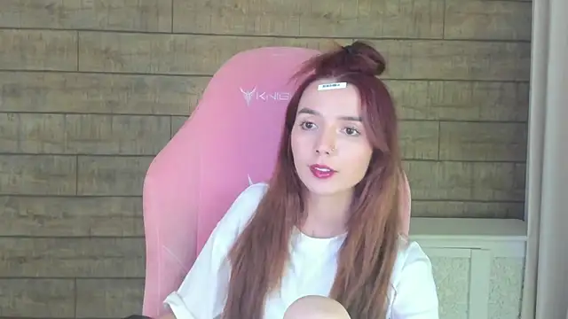 VanessaVienne webcam