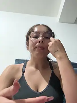 lunanovaxoxo webcam