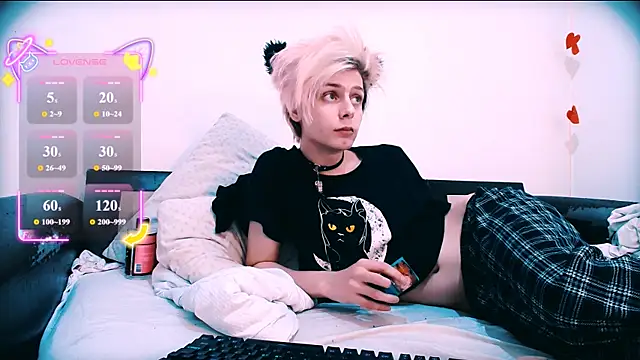 Littlepinkcat webcam