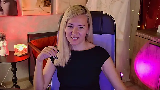 DonnaSmitth live cam on StripChat