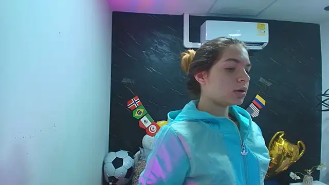 kissme_luna webcam