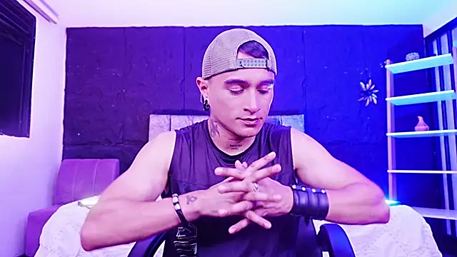 LiamDeep webcam