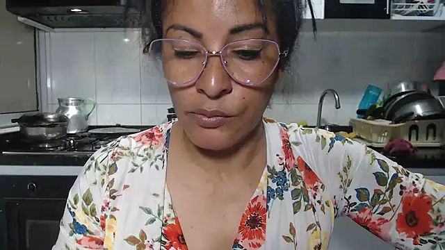 kateleyagrey webcam