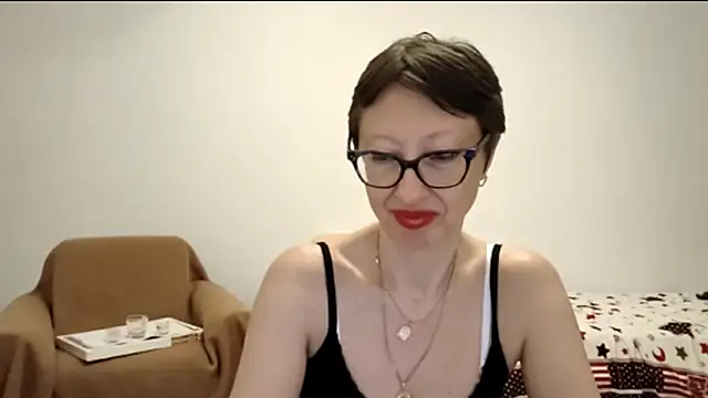 BellaRose_2020 webcam