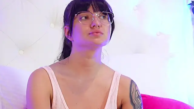 NadiaKeyss webcam