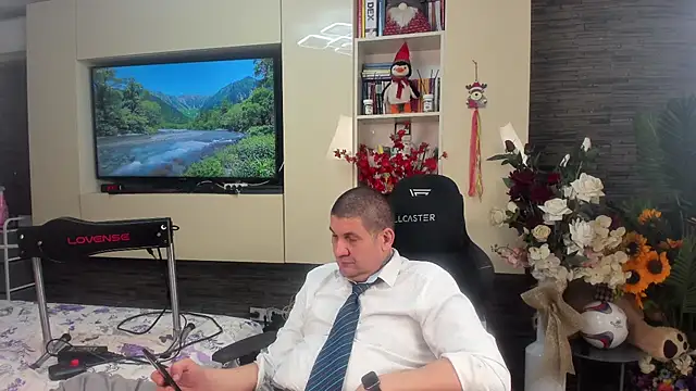 SpartacusDaddy48 webcam