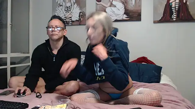 blondiesin50 webcam