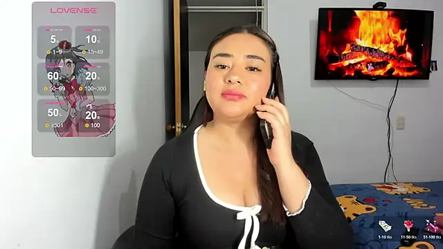 ReyleDoll webcam