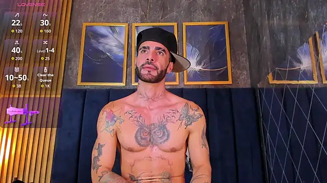 Lancelot_Benwick live cam on StripChat