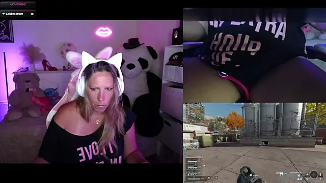 Angie-night webcam