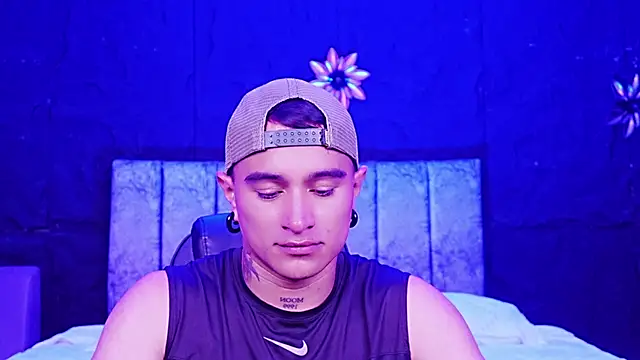 LiamDeep webcam