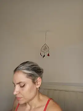ASHLEY_BLAIR webcam