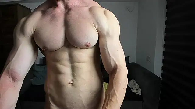 zkkblitz (Ask my age) - Cum at goal !!!