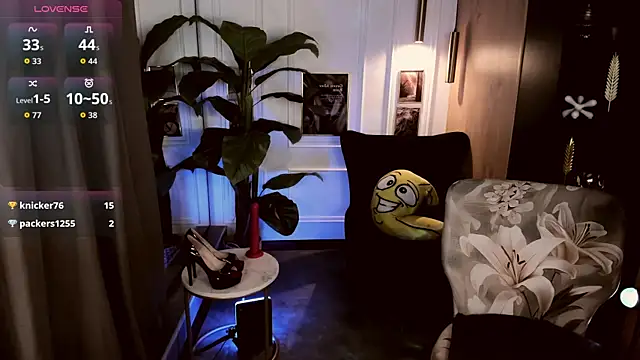 YolandaKiss webcam