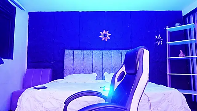 LiamDeep webcam