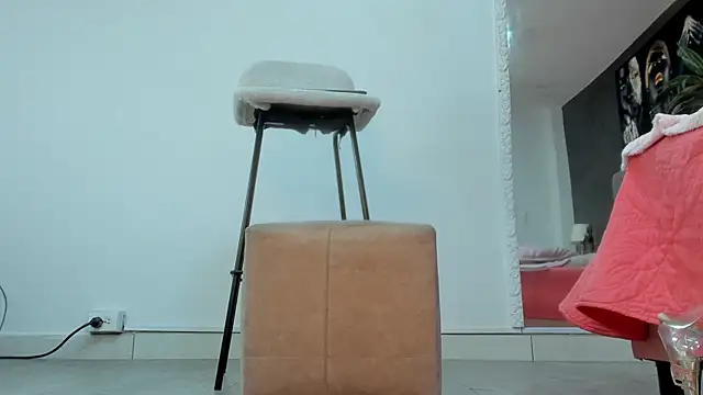 isa_lancaster live sex cam