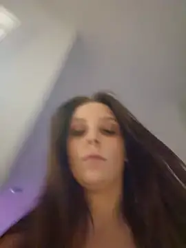 LilyOrion webcam