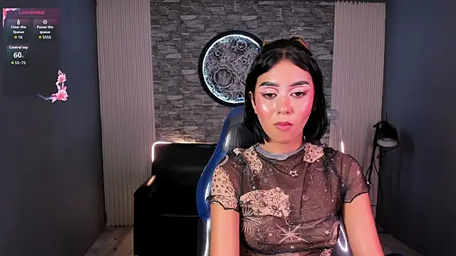 gemma_19_ live cam on StripChat