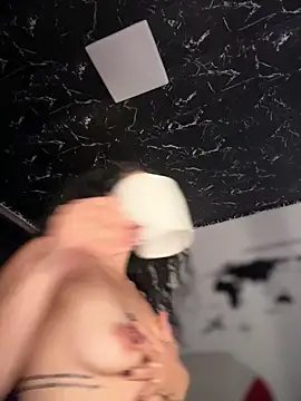 Sasha-firee webcam