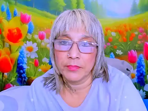 indianroxy webcam
