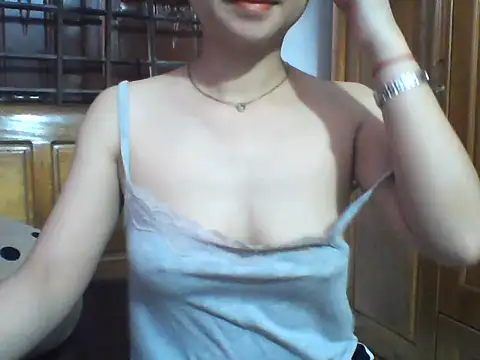NinaKey live cam on StripChat