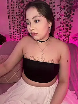 _CarlaDoll webcam