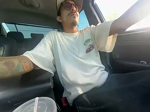 bigdickkane300 webcam