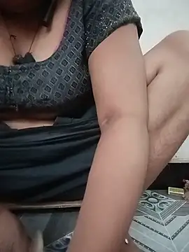 Menka_cut34 webcam