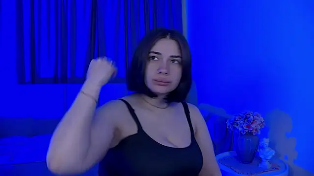 AdrianaToress webcam