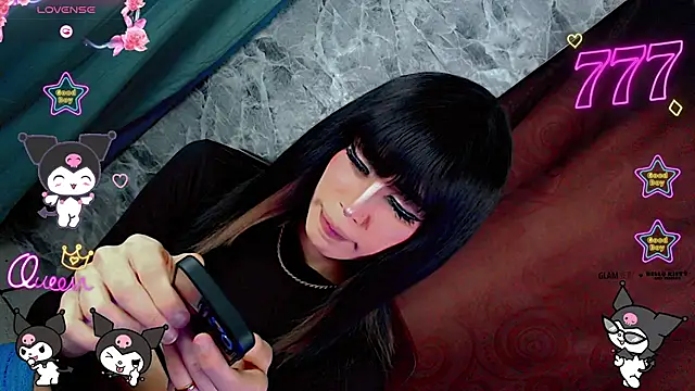Megaan_Dolll webcam