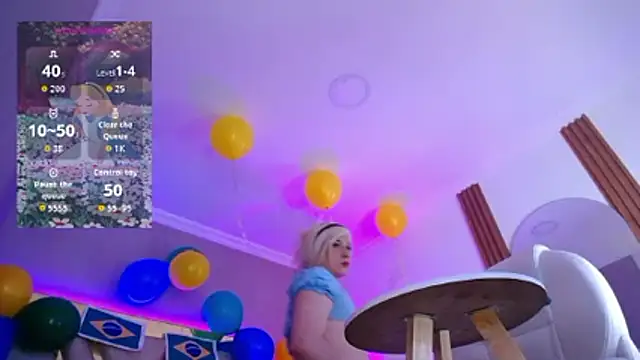 Tiffany_Valentiine webcam
