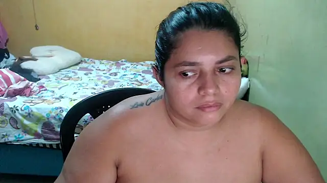 yulieth_bbw webcam