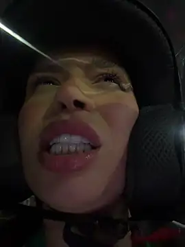 Rafaellaz live sex cam