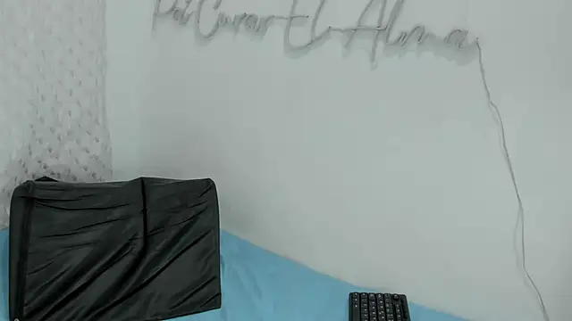 brillit-squirt webcam
