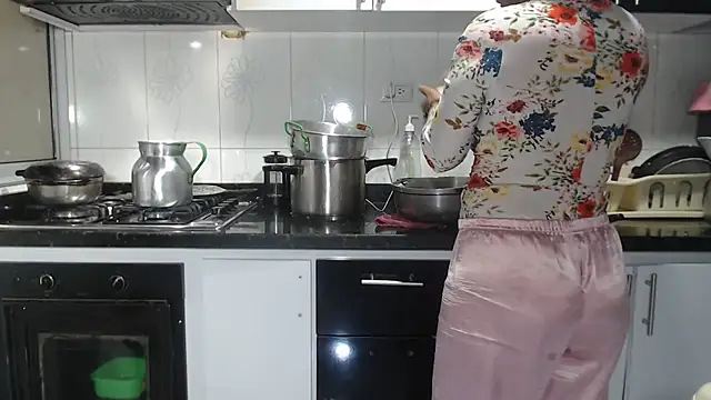 kateleyagrey webcam