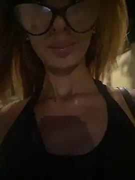 Model: Angela_Garciaa
