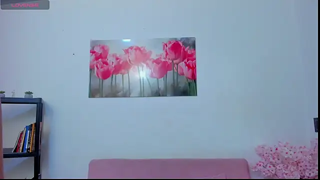 pinky_f00x - Pinky_f00x's free webcam - UK Sex Cams