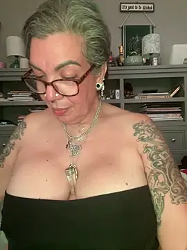 dieseldame1313 webcam