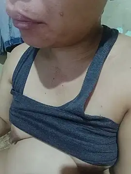 squirtshantal webcam