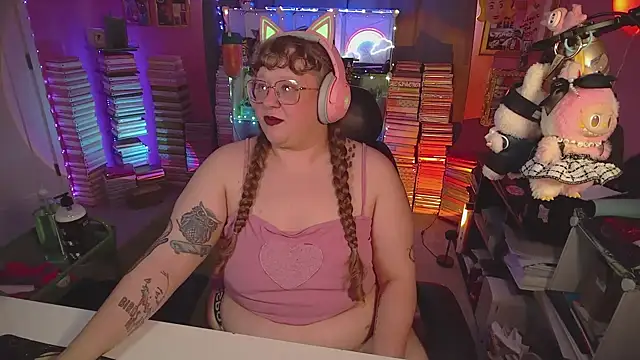 FatVeronica webcam