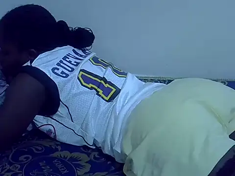 HOT-JAZMINE webcam