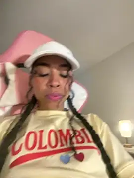 bella__honey webcam