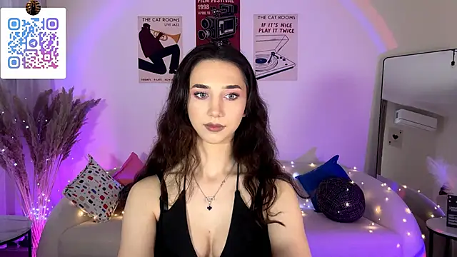 LinaMour webcam