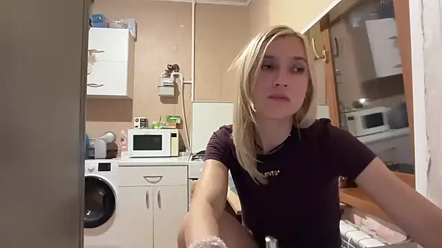AngelJeni webcam