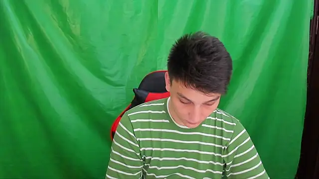Justin_time111 webcam