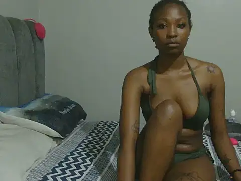 Alyabeiby1 webcam