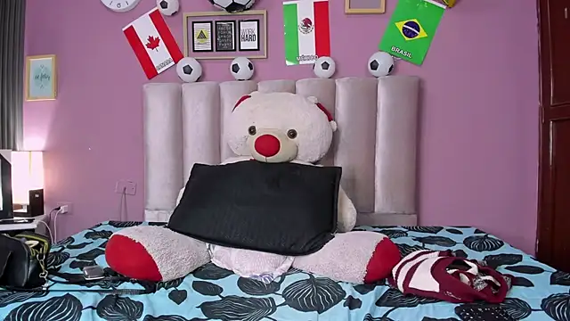 ORIANNA_21 webcam