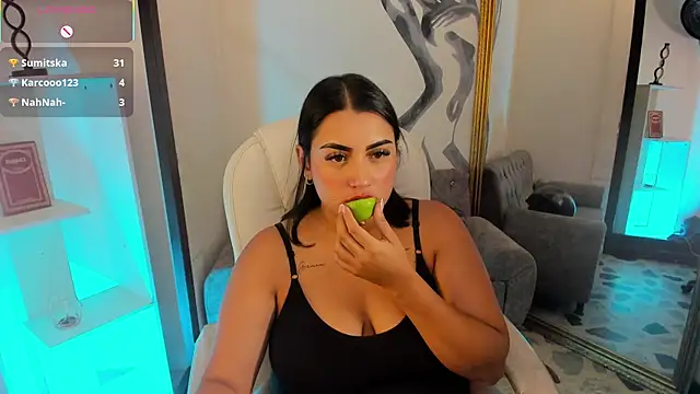 AmeliaHart_ webcam